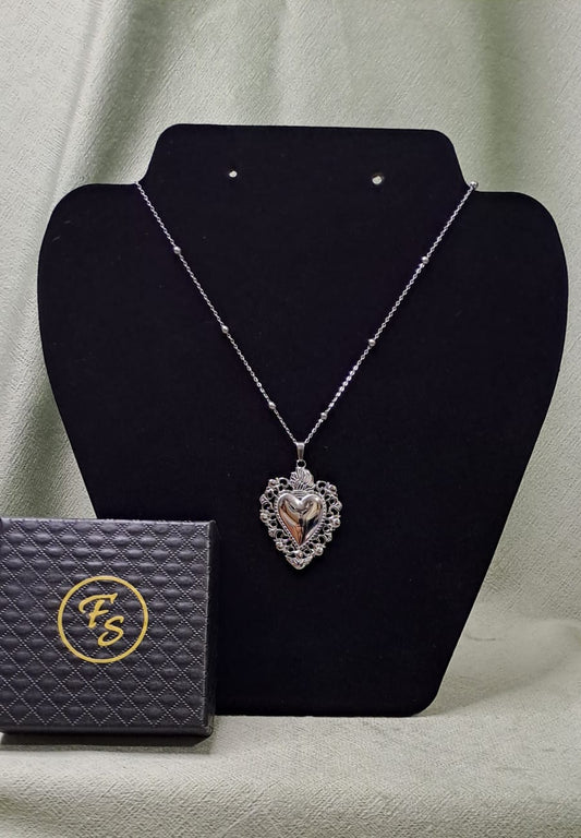 COLLANA CON PENDENTE CUORE VOTIVO