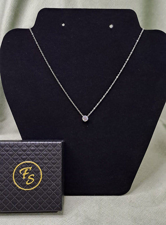 COLLANA CON PUNTO LUCE
